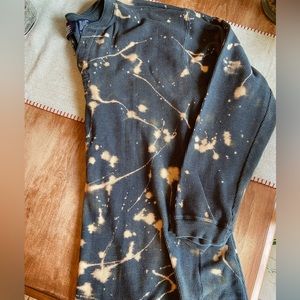 Faded Glory Bleached Long Sleeve Shirt— large